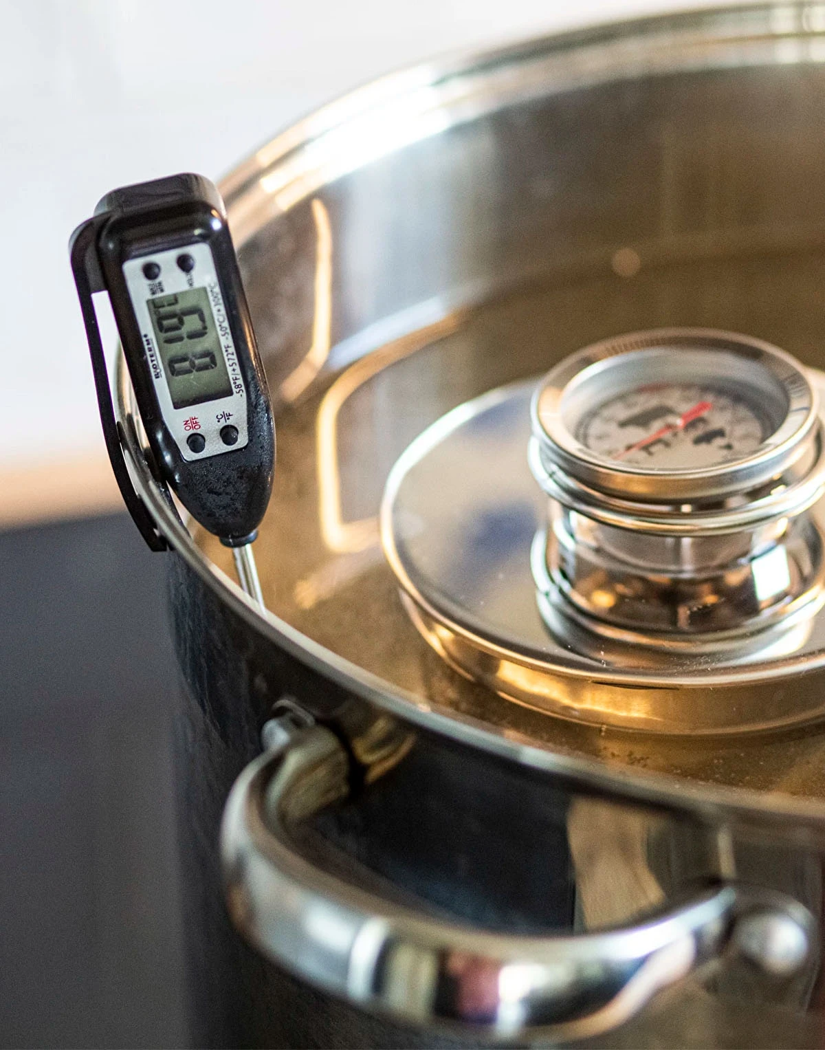 Elektroniskais pārtikas termometrs ar zondi no -50°C līdz +300°C Piederumi kūpināšanai un grilēšanai