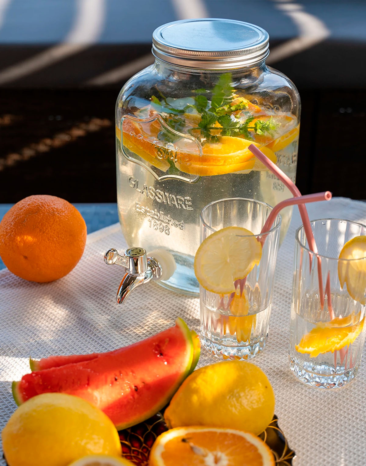 4L stikla burka Lemoniadolandia ar krānu Ballitei