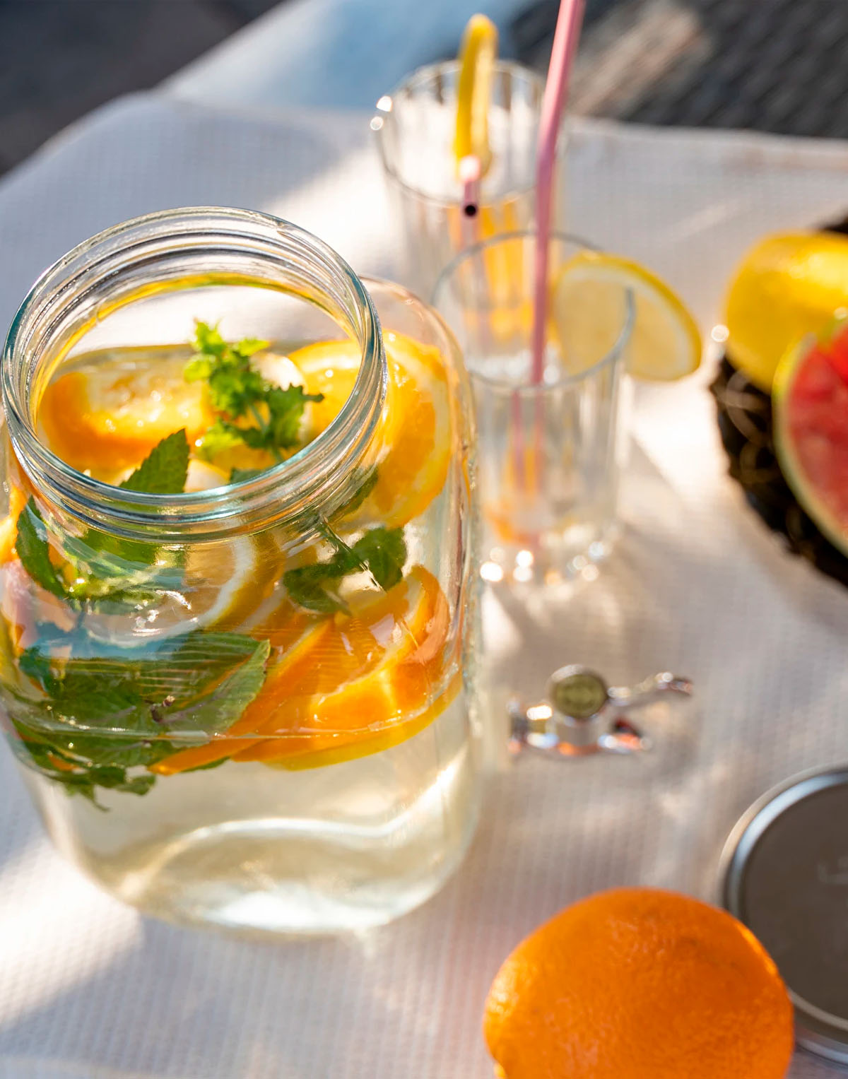 4L stikla burka Lemoniadolandia ar krānu Ballitei