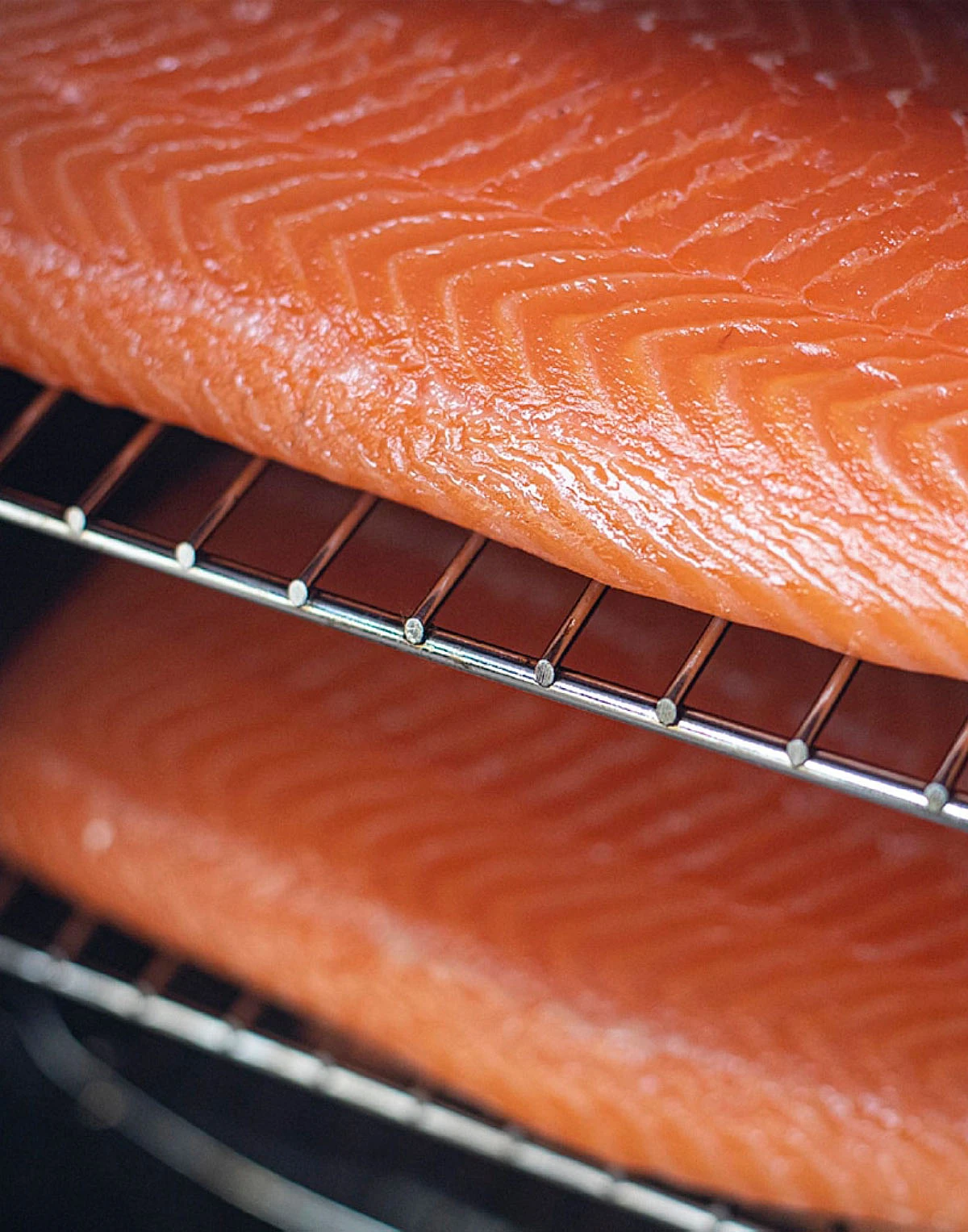 Ozola un alkšņa skaidas kūpināšanai, vidēja izmēra (KL8), 450g Piederumi kūpināšanai un grilēšanai