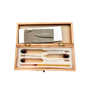 Ареометры (спиртомеры) 3шт + термометр (в деревянном футляре) Аксессуары и составные части для дистилляторов